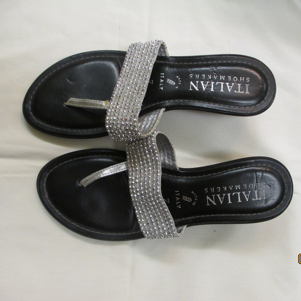 Italian Shoemakers sparkly black sandles sz 7
